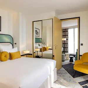 Aiglon 4* París